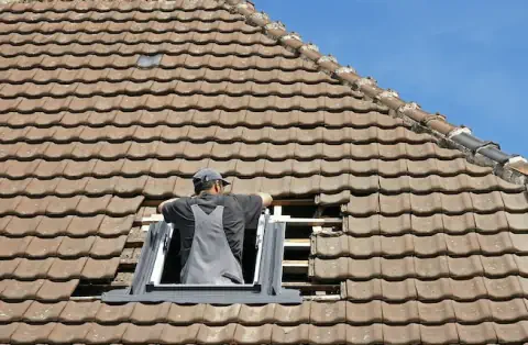 Pose de velux - Val-de-la-Haye